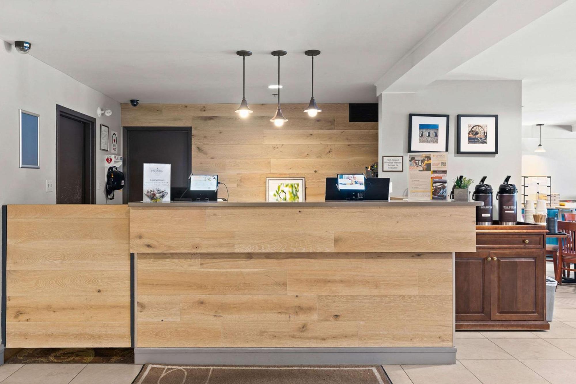 Country Inn & Suites By Radisson, Saskatoon, Sk Esterno foto