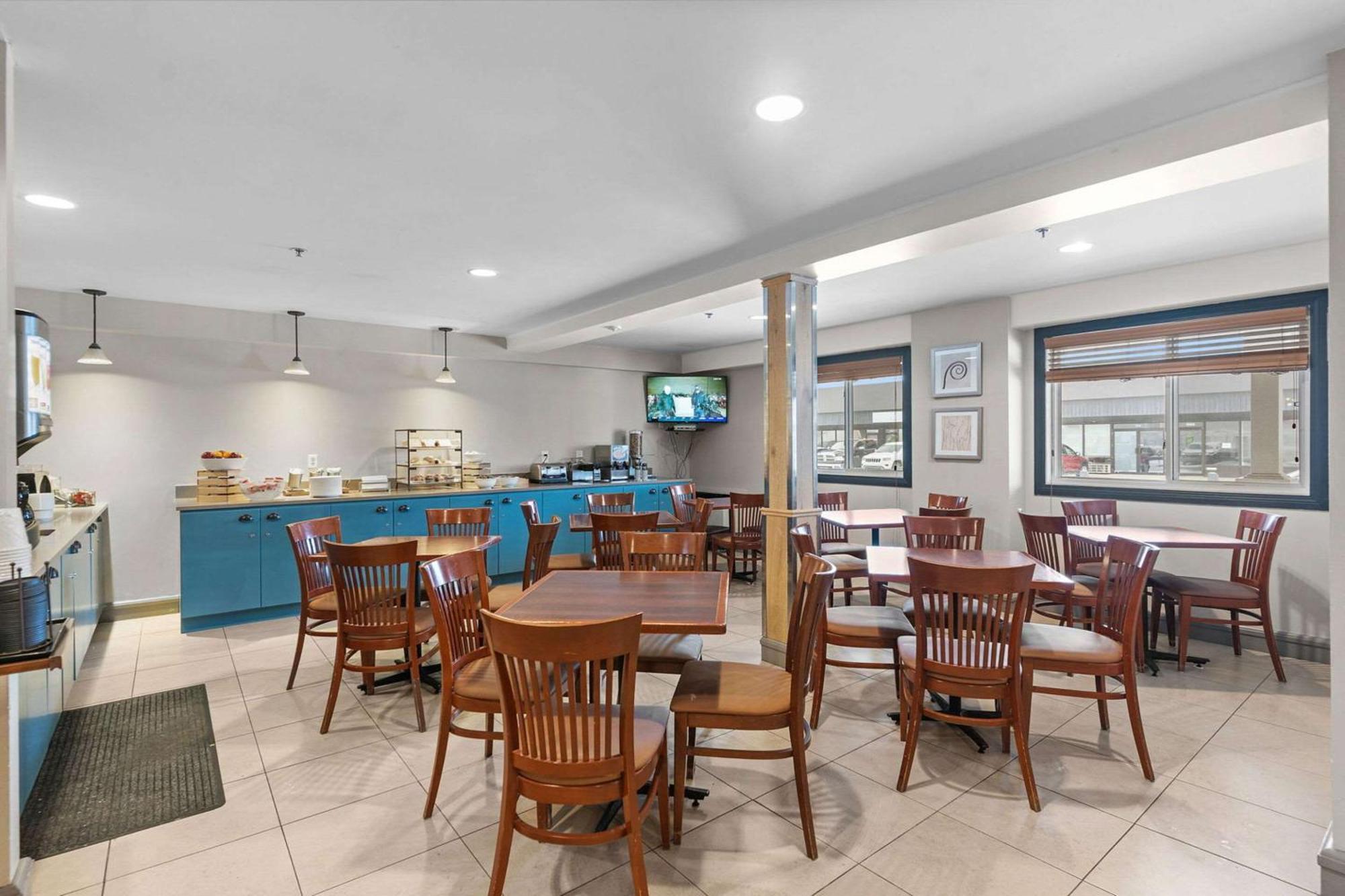 Country Inn & Suites By Radisson, Saskatoon, Sk Esterno foto