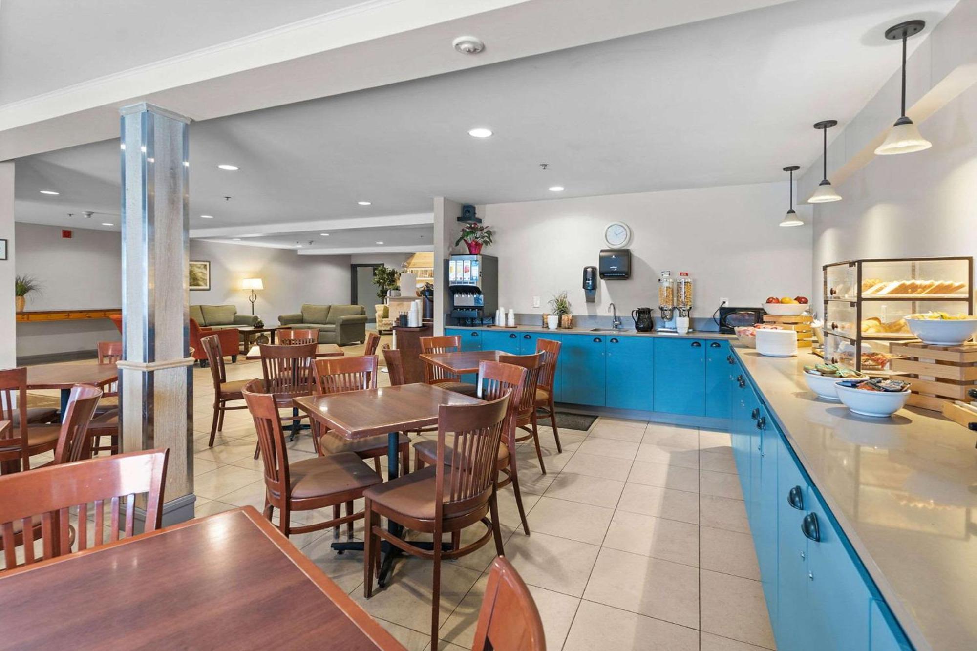 Country Inn & Suites By Radisson, Saskatoon, Sk Esterno foto